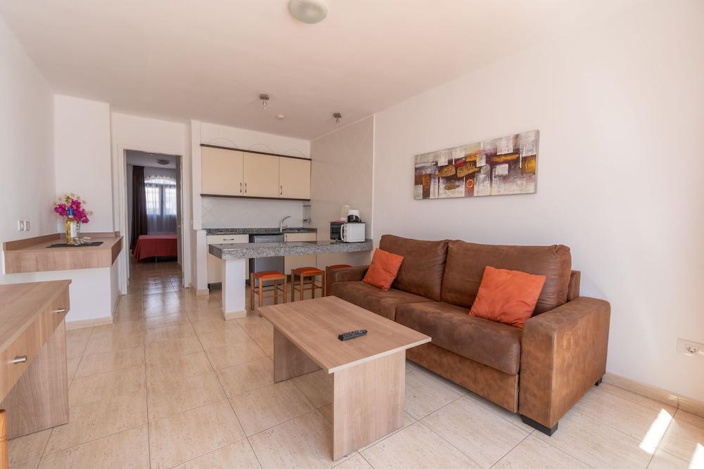 Апартаменти Bitacora Lanzarote Club Пуерто-дель-Кармен Екстер'єр фото